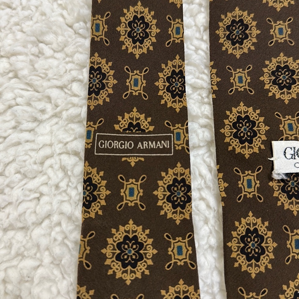 Giorgio Armani Cravatte Tie 100% Silk Vintage - Picture 6 of 7